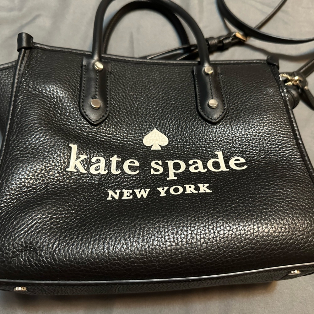 Kate Spade Ella Small Crossbody and matching Wallet - Picture 2 of 8